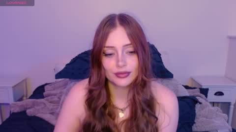 Snapshot of satrinarose chatting on September 17, 2025, 8:27 am Rose online show from September 17, 2025, 8:27 am