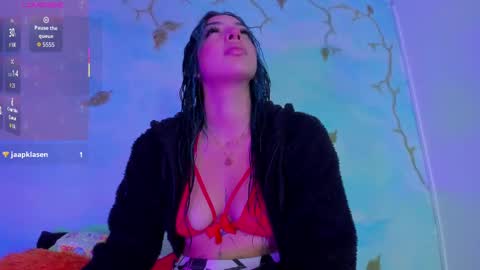 Saturnooo online show from November 19, 2025, 8:03 am