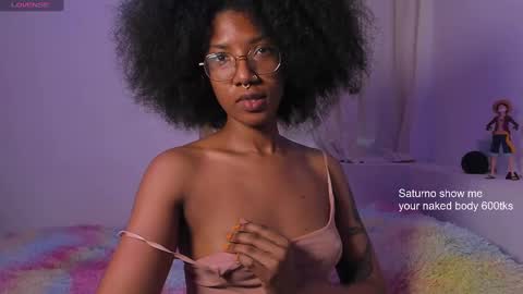 Snapshot of saturno_vibes chatting on February 21, 2025, 11:55 am saturno_vibes online show from February 21, 2025, 11:55 am