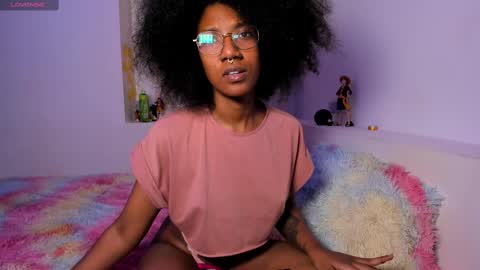 Snapshot of saturno_vibes chatting on March 11, 2025, 3:34 pm saturno_vibes online show from March 11, 2025, 3:34 pm