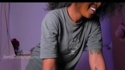 Snapshot of saturno_vibes chatting on September 26, 2025, 9:46 am saturno_vibes online show from September 26, 2025, 9:46 am