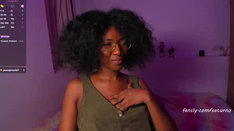 saturno_vibes online show from October 17, 2025, 8:50 am