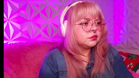 Gina George online show from January 16, 2026, 1:53 am