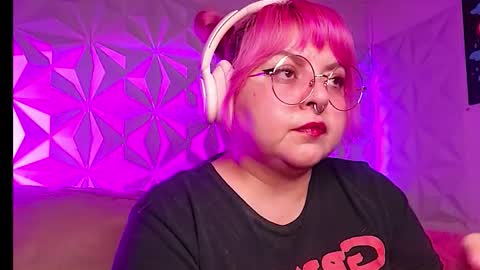 Gina George online show from February 11, 2026, 12:26 am