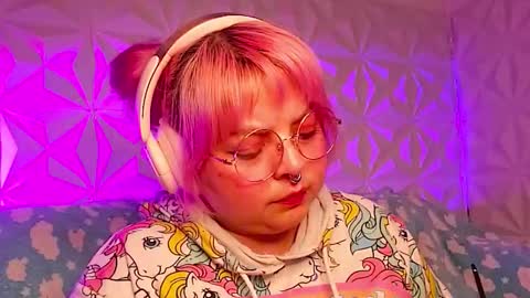 Gina George online show from February 19, 2026, 1:56 am