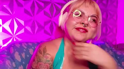 Gina George online show from April 2, 2026, 12:30 am