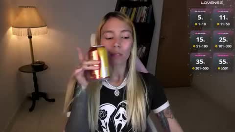 I AM JENN  online show from November 29, 2025, 2:36 am