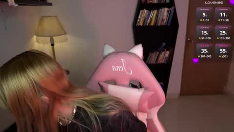 I AM JENN  online show from February 6, 2026, 3:11 am