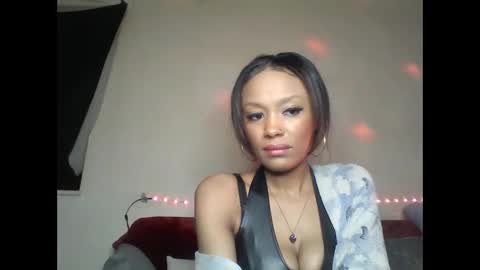 Shaniiice online show from January 7, 2025, 6:56 pm