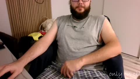 Snapshot of saucybonjo chatting on December 31, 2024, 12:54 am Ben online show from December 31, 2024, 12:54 am