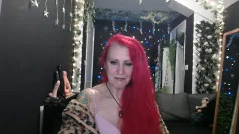 SaucySky online show from January 6, 2025, 10:05 pm