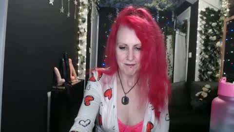 SaucySky online show from February 6, 2025, 1:38 am