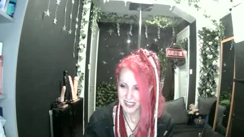 SaucySky online show from May 15, 2026, 7:54 pm