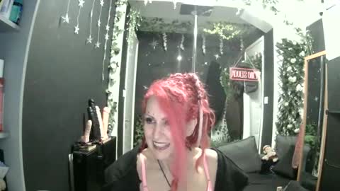 SaucySky online show from May 18, 2026, 8:58 pm