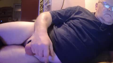 Snapshot of saugeil123 chatting on February 22, 2025, 9:37 pm saugeil123 online show from February 22, 2025, 9:37 pm