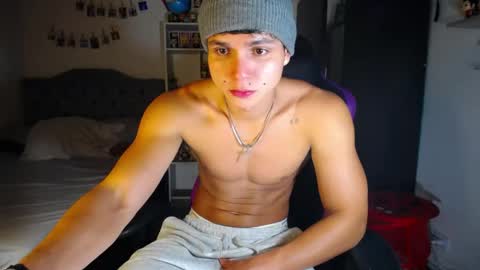 Saulo online show from April 22, 2026, 12:13 am