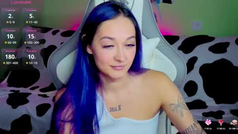 Snapshot of savage_lust_ chatting on October 1, 2025, 4:51 am Ariel online show from October 1, 2025, 4:51 am