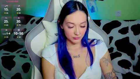 Snapshot of savage_lust_ chatting on October 13, 2025, 2:44 am Ariel online show from October 13, 2025, 2:44 am