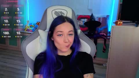 Snapshot of savage_lust_ chatting on October 29, 2025, 5:10 am Ariel online show from October 29, 2025, 5:10 am