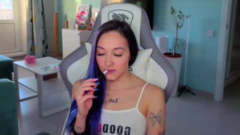 Ariel online show from February 16, 2026, 2:29 am