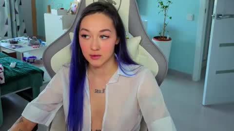 Ariel online show from June 2, 2026, 3:41 am