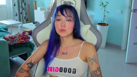 Ariel online show from July 10, 2026, 4:28 am