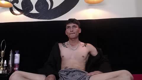 Snapshot of savagelover_ chatting on October 20, 2025, 8:09 pm SavageLover online show from October 20, 2025, 8:09 pm