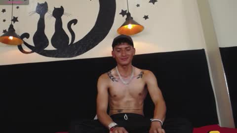 Snapshot of savagelover_ chatting on October 25, 2025, 5:26 am SavageLover online show from October 25, 2025, 5:26 am