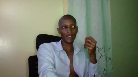 savagelyintimate online show from June 18, 2026, 6:56 pm