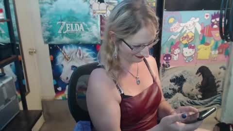 Savanah online show from October 5, 2025, 2:21 am