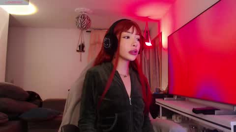 Snapshot of savanna_wallace chatting on November 12, 2025, 2:45 am Savannaredhair 33 Angelebony33 online show from November 12, 2025, 2:45 am