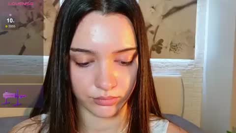 Snapshot of savannah_h chatting on June 18, 2026, 8:02 pm savannah_h online show from June 18, 2026, 8:02 pm