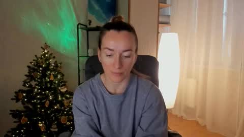 save the qween online show from December 20, 2025, 8:32 am