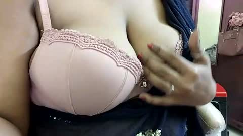 Snapshot of savita0969 chatting on July 14, 2026, 2:05 am Anjali online show from July 14, 2026, 2:05 am