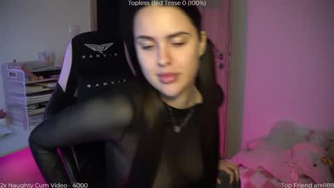 Naomi online show from March 8, 2026, 4:44 pm