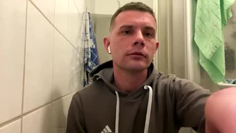 chamomile online show from March 8, 2026, 2:59 am