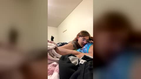 saxxykvexxed online show from February 15, 2026, 10:17 pm