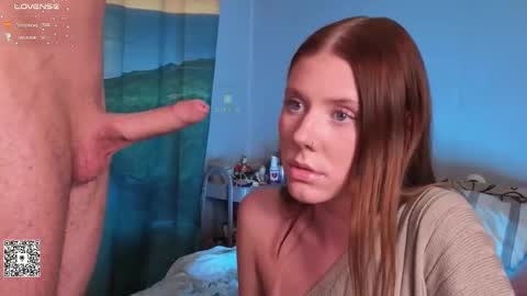 Snapshot of say_and_kiss chatting on October 21, 2025, 9:37 pm Say and kiss online show from October 21, 2025, 9:37 pm