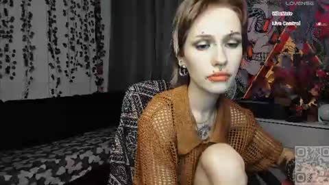 pronoun she. name Mary. age 21. online show from July 3, 2026, 7:53 pm