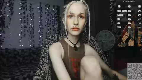 pronoun she. name Mary. age 21. online show from July 23, 2026, 11:41 am