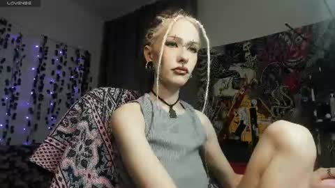 pronoun she. name Mary. age 21. online show from July 29, 2026, 5:55 pm