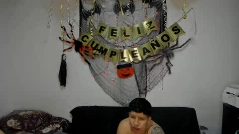 Snapshot of say_tony chatting on October 16, 2025, 5:52 am say_tony online show from October 16, 2025, 5:52 am