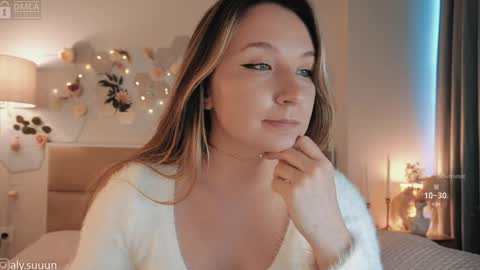 Alyson or just Aly   online show from April 14, 2026, 3:18 pm