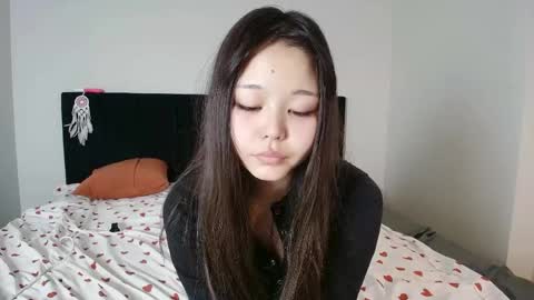Snapshot of sayanimo chatting on May 3, 2026, 2:06 am Saya online show from May 3, 2026, 2:06 am