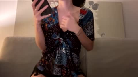 saymym online show from December 15, 2025, 8:35 pm