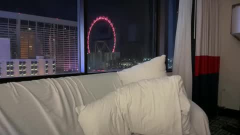 Good Girls Say Please...and Thank You online show from November 7, 2025, 9:31 am