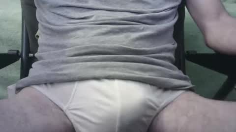 Snapshot of sbiru23 chatting on April 30, 2026, 6:25 pm Ben online show from April 30, 2026, 6:25 pm