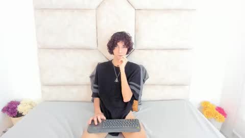 Snapshot of scaarlett_22 chatting on November 9, 2025, 6:39 pm scaarlett_22 online show from November 9, 2025, 6:39 pm