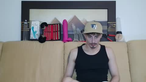 Mike online show from November 1, 2025, 8:55 pm