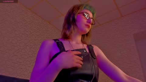 Emmy online show from April 13, 2026, 9:04 am